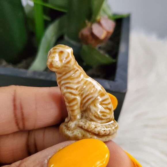 Wade Red Rose Tea Collectible Ceramic Tiger & Cheetah Figurine Set - Picture 7 of 8